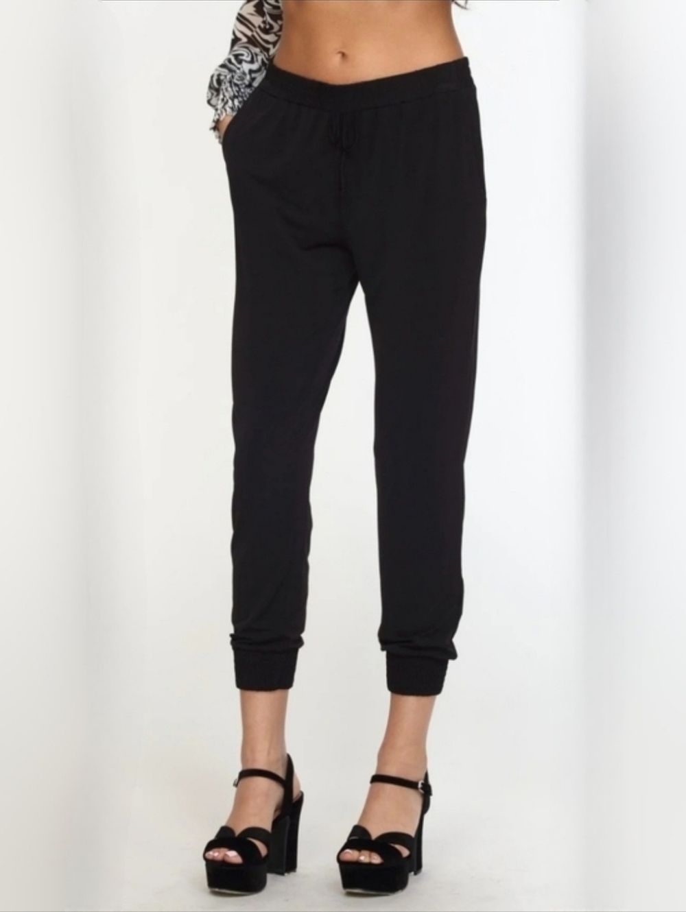 Veronica M Jogger Style Pants In Medium: 3 Pairs Available 🪻